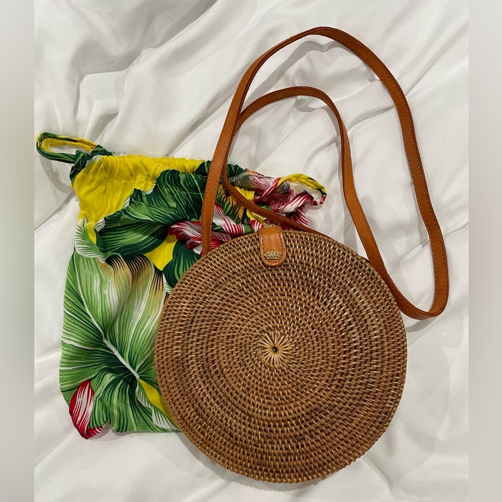Woven crossbody